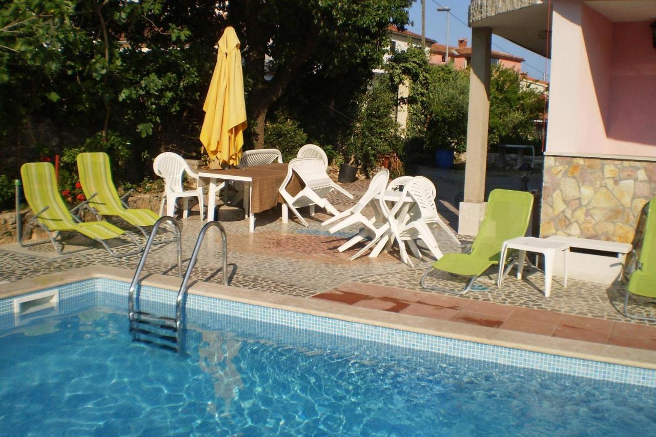 Family Friendly Apartments With A Swimming Pool Rovinj - 3394 Екстер'єр фото